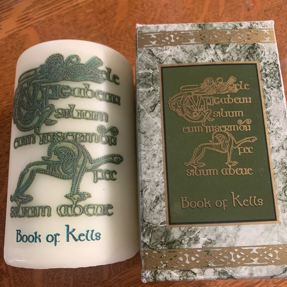 Book of Kells Irish Candle - Picture 1 of 4